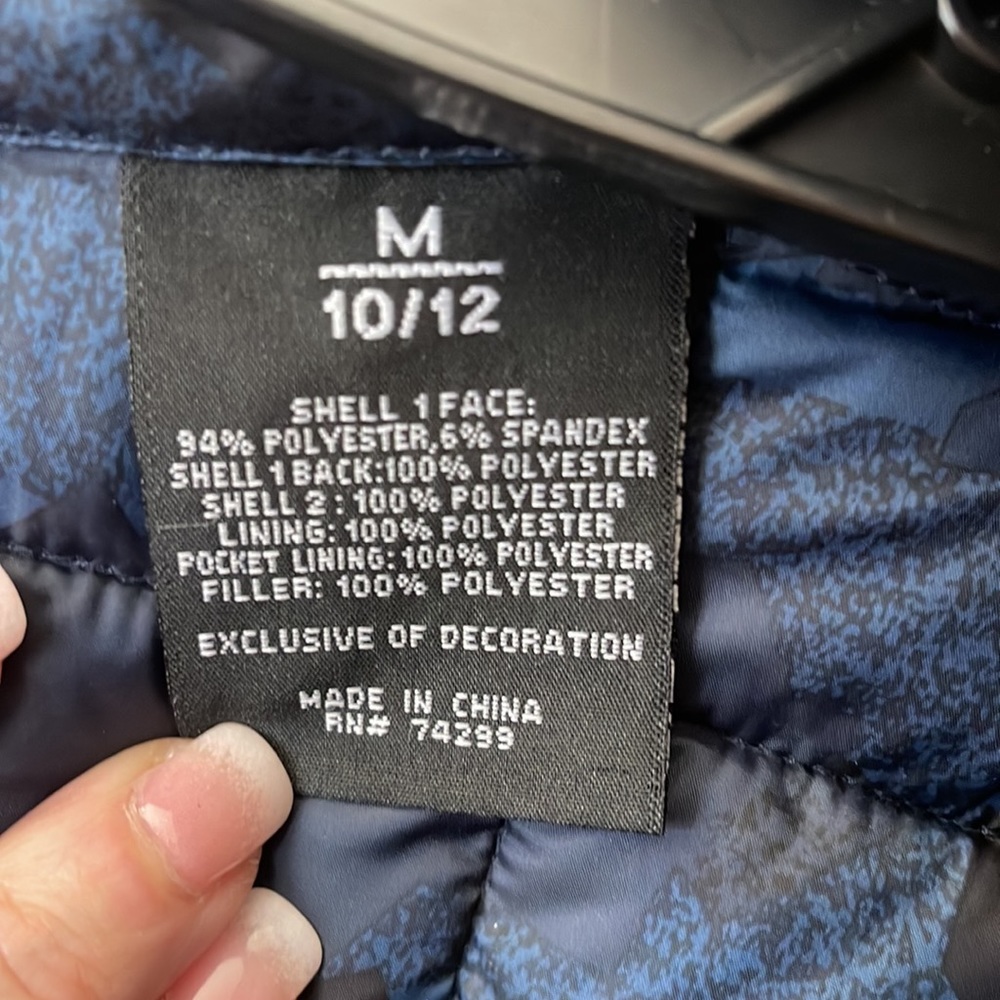 Snozu kids jacket. Size M (10/12). Blue. Combo puffer and flat material. - Picture 3 of 10